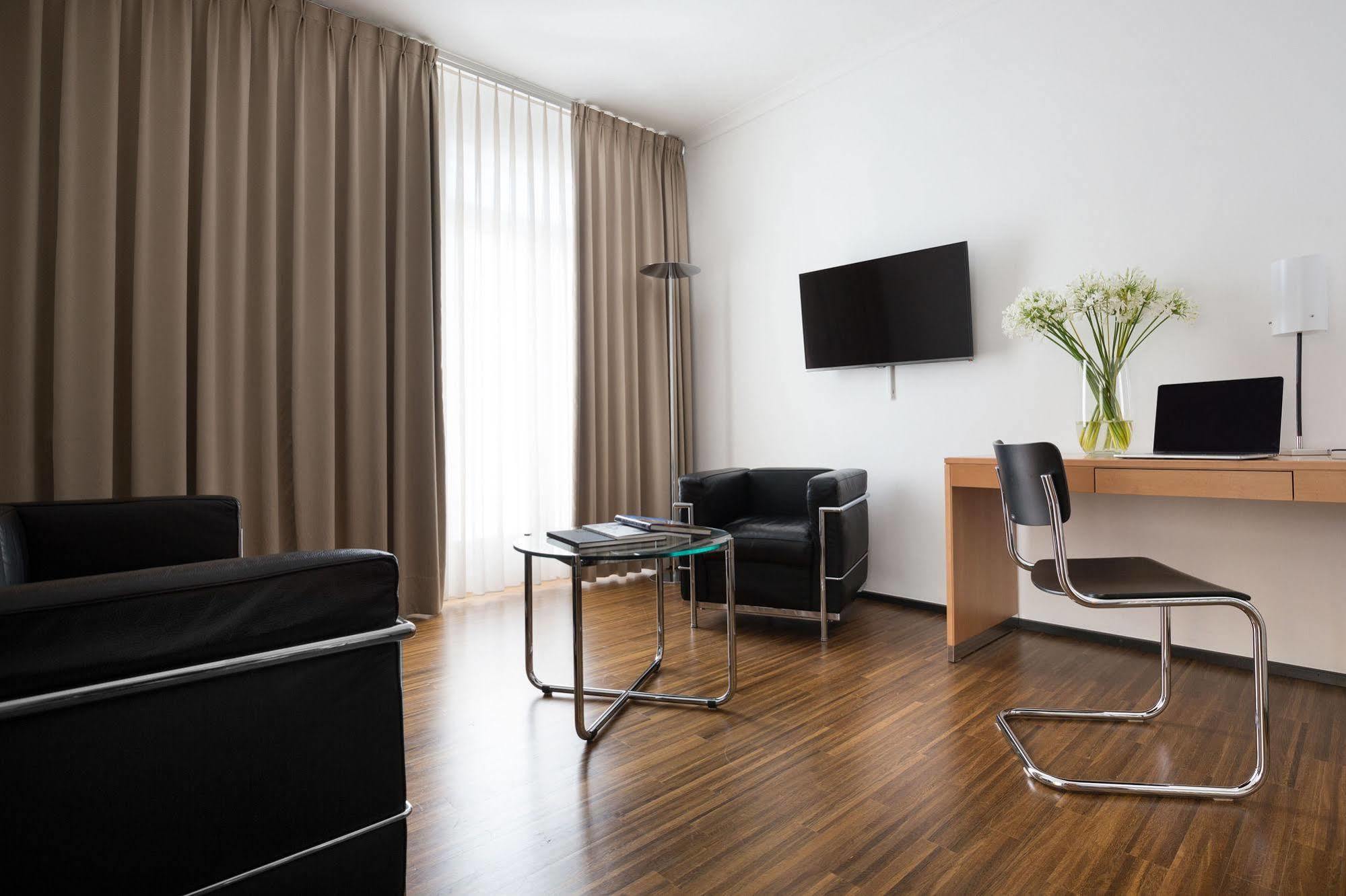 Art Deco Hotel Elite Biel Eksteriør billede